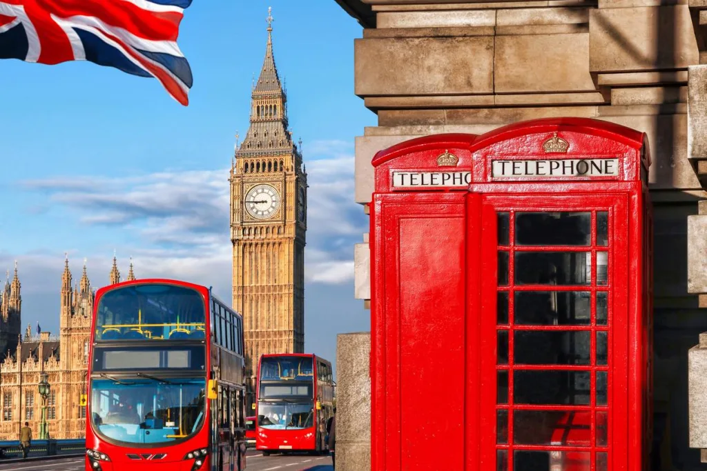 Phí visa Anh tăng từ 8/4/2026: mức mới của từng loại và cách tính vào ngân sách